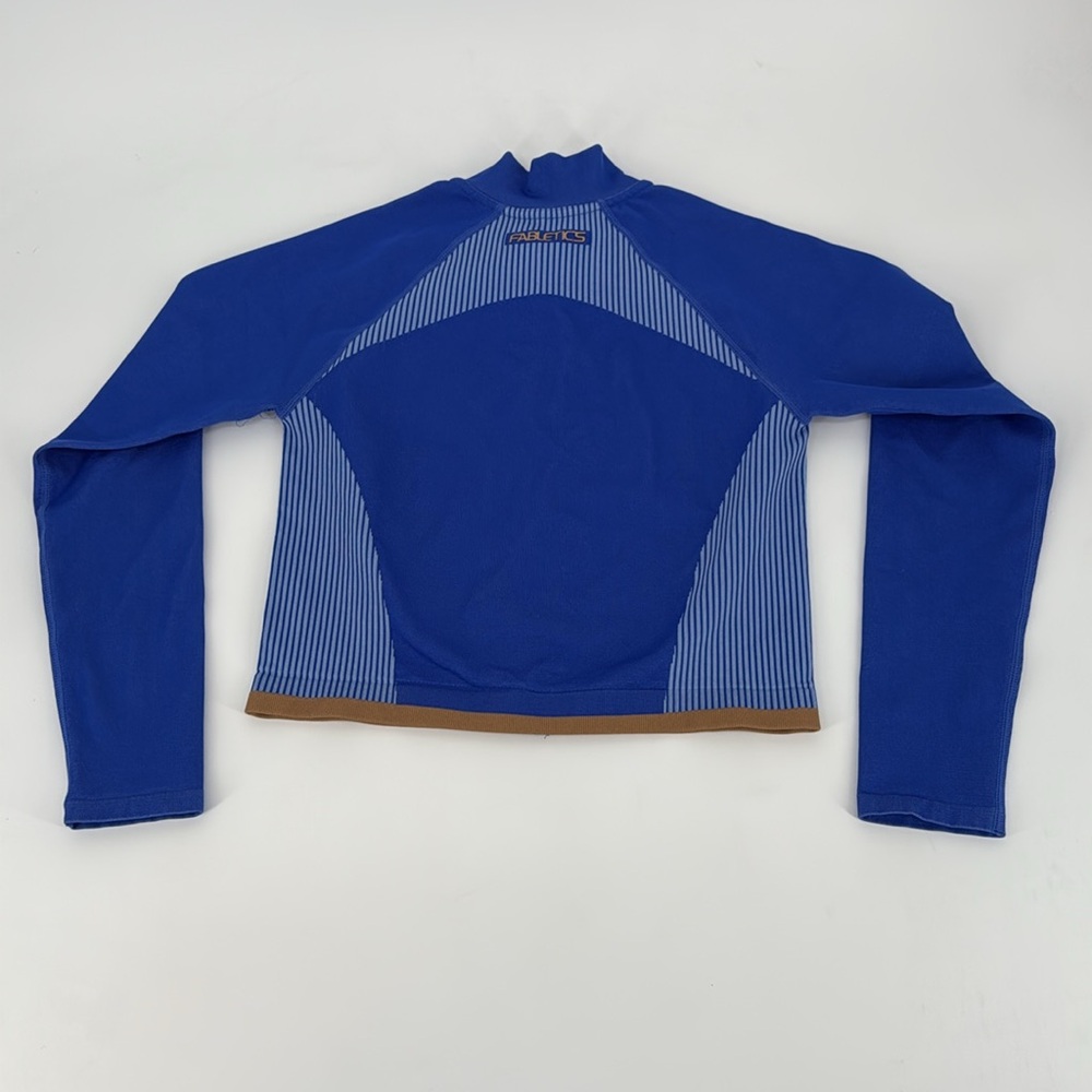Fabletics Blue Set - Picture 7 of 11